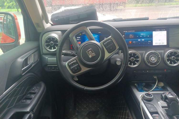 Used Tank 300 2023 City Edition 2.0T—Stylish as Ever Steering Wheel