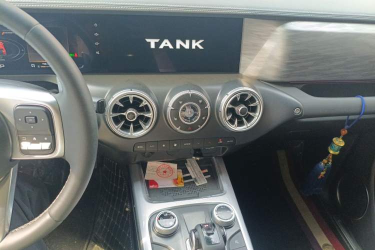 Used Tank 300 2024 2.0T Conqueror Audio And AC Panel