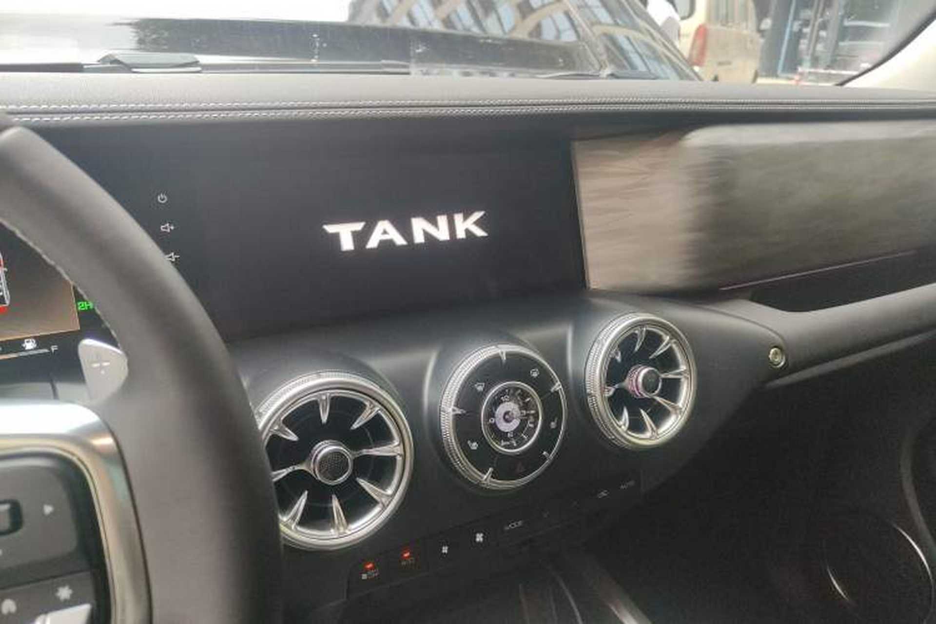 Used Tank 300 2024 2.0T Conqueror Audio And AC Panel