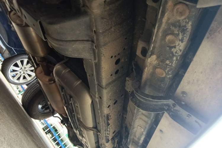 Used Tank 300 2024 2.0T Challenger Chassis Front Left