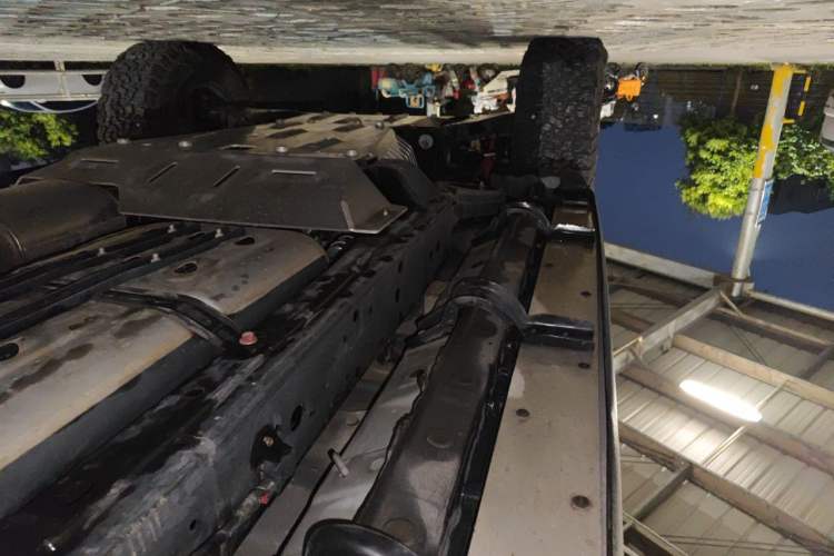 Used Tank 300 2024 2.0T Conqueror Chassis Rear Left