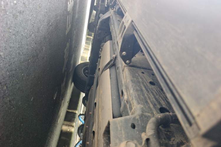 Used Tank 300 2024 2.0T Crosser Chassis Rear Left