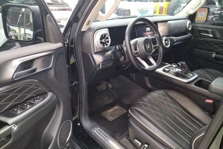 Used Tank 300 2024 2.0T Challenger Driver Seat