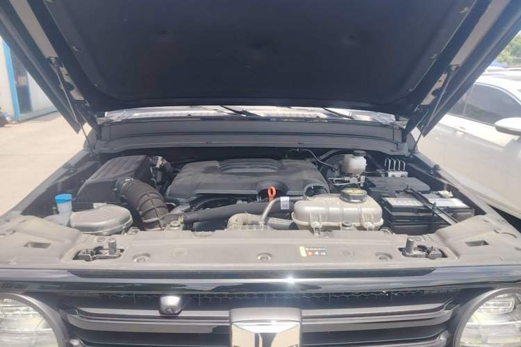 Used Tank 300 2024 2.0T Challenger Engine Bay