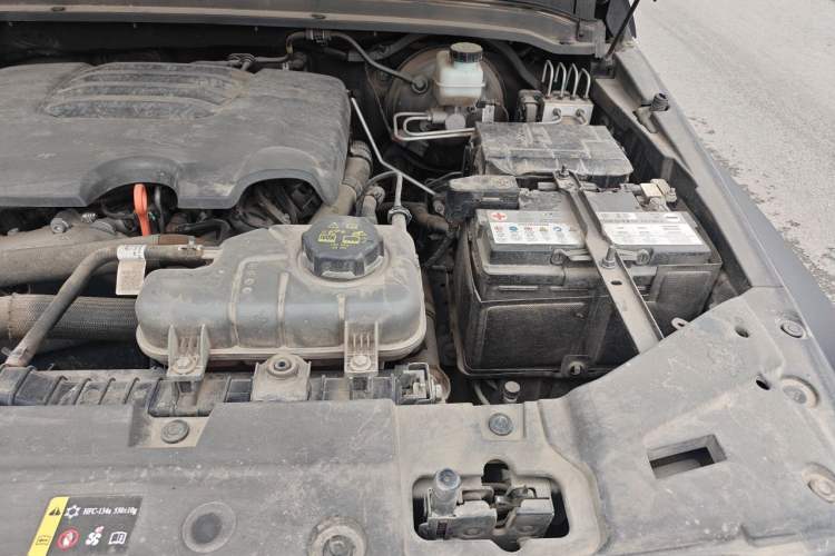Used Tank 300 2024 2.0T Conqueror Engine Bay Left
