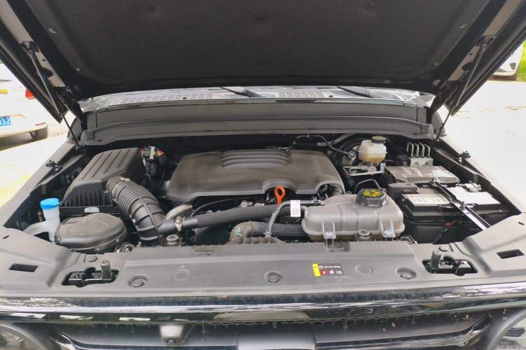 Used Tank 300 2024 2.0T Challenger Engine Bay