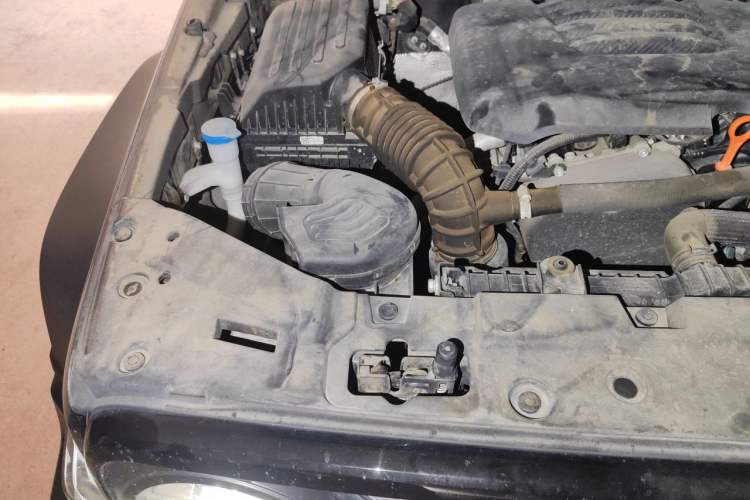 Used Tank 300 2024 2.0T Conqueror Engine Bay Right