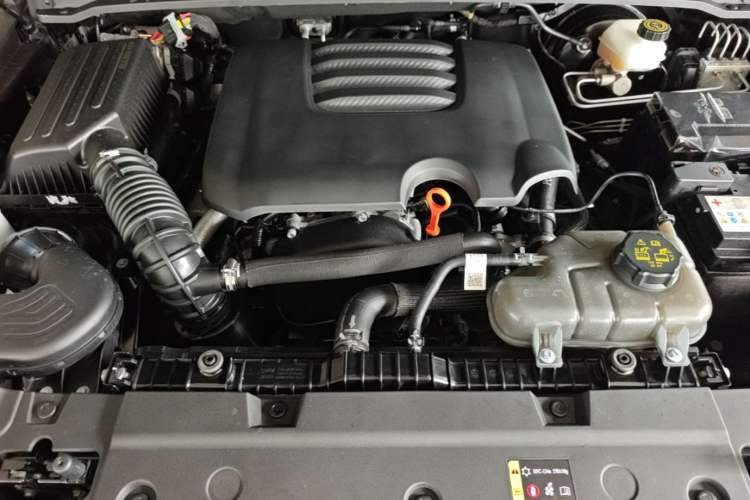 Used Tank 300 2024 2.0T Challenger Engine Bay