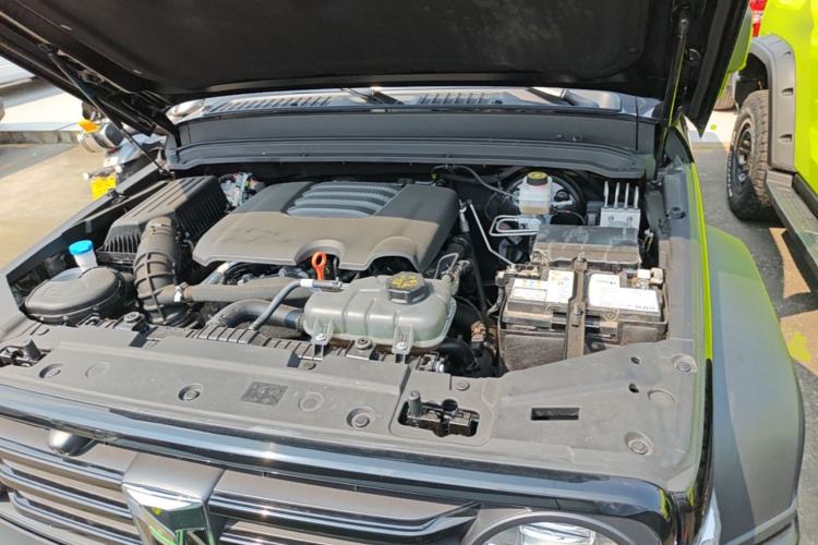 Used Tank 300 2024 2.0T Conqueror Engine Bay