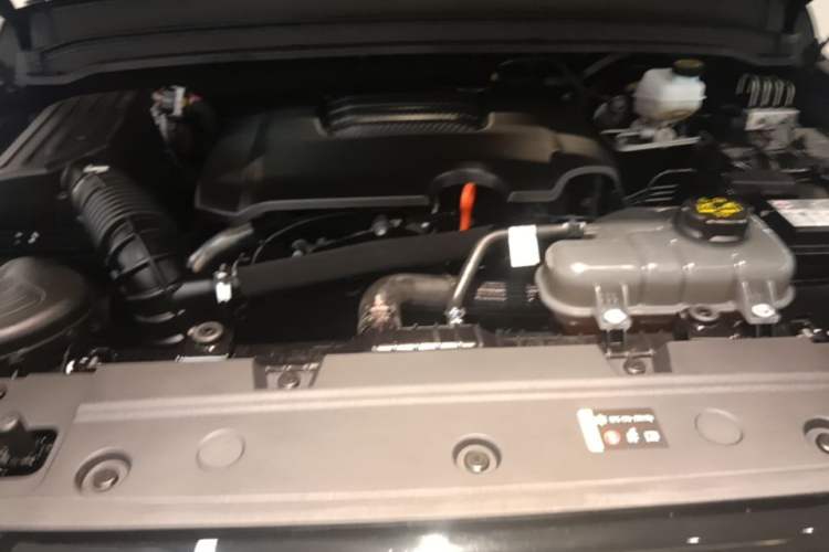 Used Tank 300 2024 2.0T Challenger Engine Bay