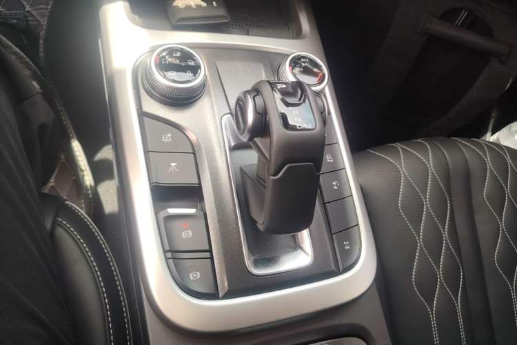 Used Tank 300 2024 2.0T Challenger Gear Lever