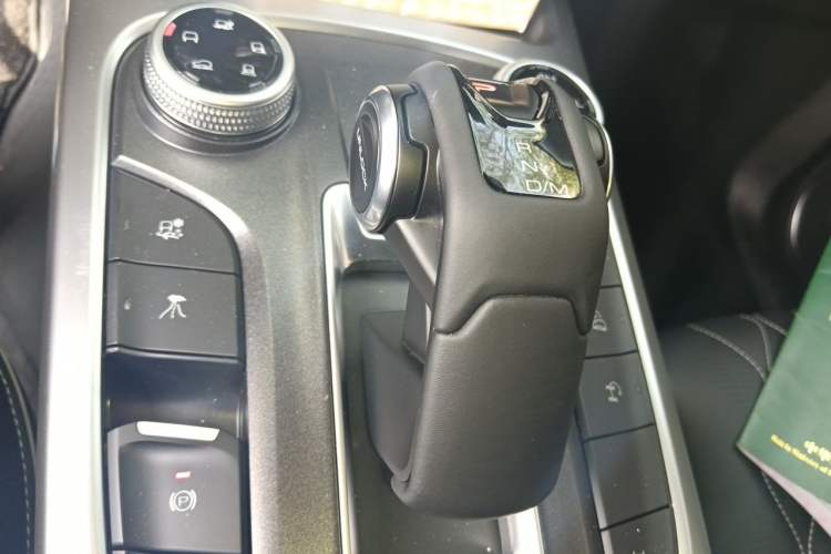 Used Tank 300 2024 2.0T Challenger Gear Lever