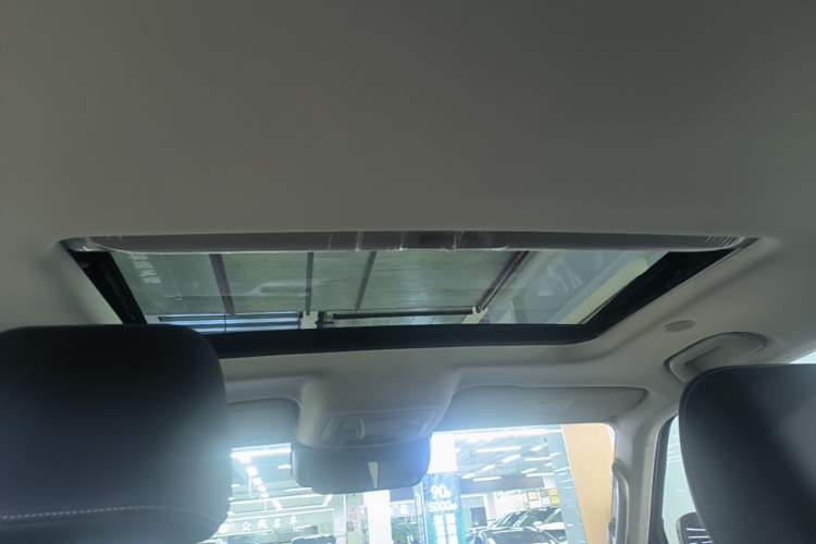 Used Tank 300 2024 2.0T Crosser Headliner