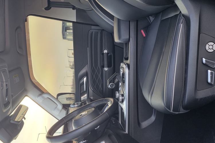 Used Tank 300 2024 2.0T Conqueror Interior 2