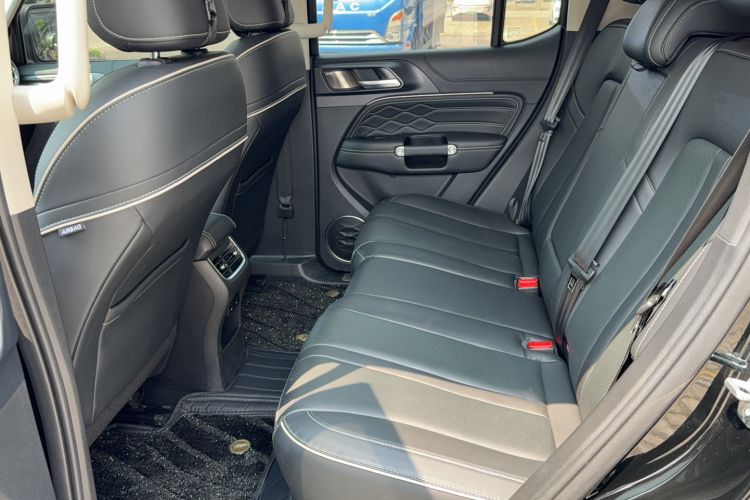 Used Tank 300 2024 2.0T Conqueror Interior 2