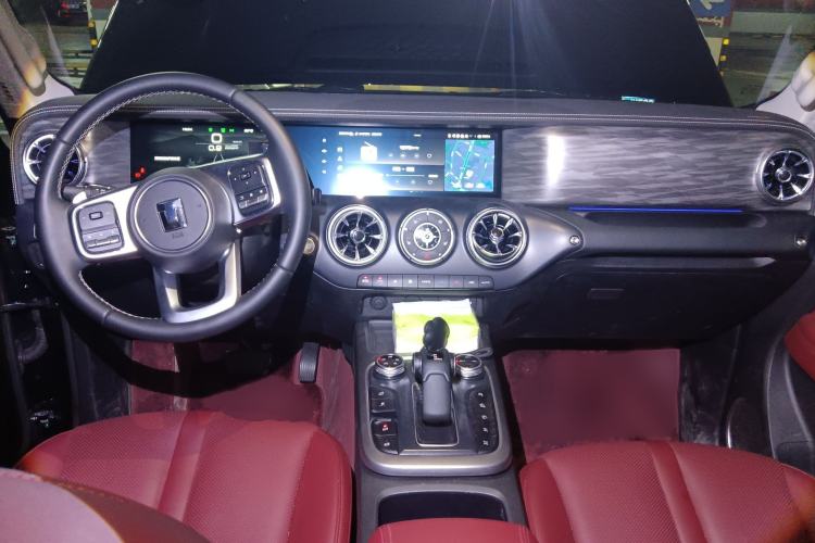 Used Tank 300 2024 2.0T Conqueror Interior 2