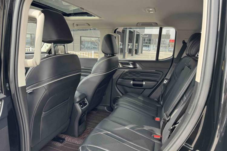 Used Tank 300 2024 2.0T Conqueror Interior 4