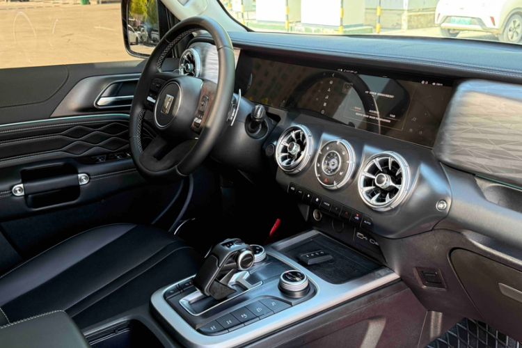 Used Tank 300 2024 2.0T Conqueror Interior 5