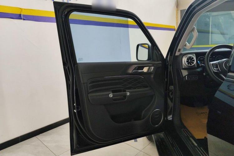 Used Tank 300 2024 2.0T Conqueror Interior 8