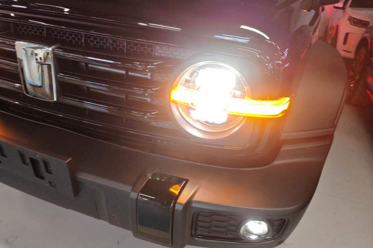 Used Tank 300 2024 2.0T Conqueror Left Front Headlight
