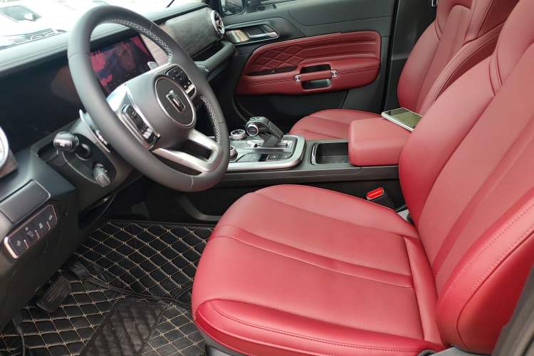 Used Tank 300 2024 2.0T Conqueror Left Front Seat