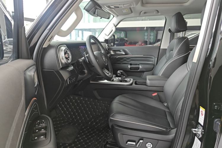 Used Tank 300 2024 2.0T Conqueror Left Front Seat