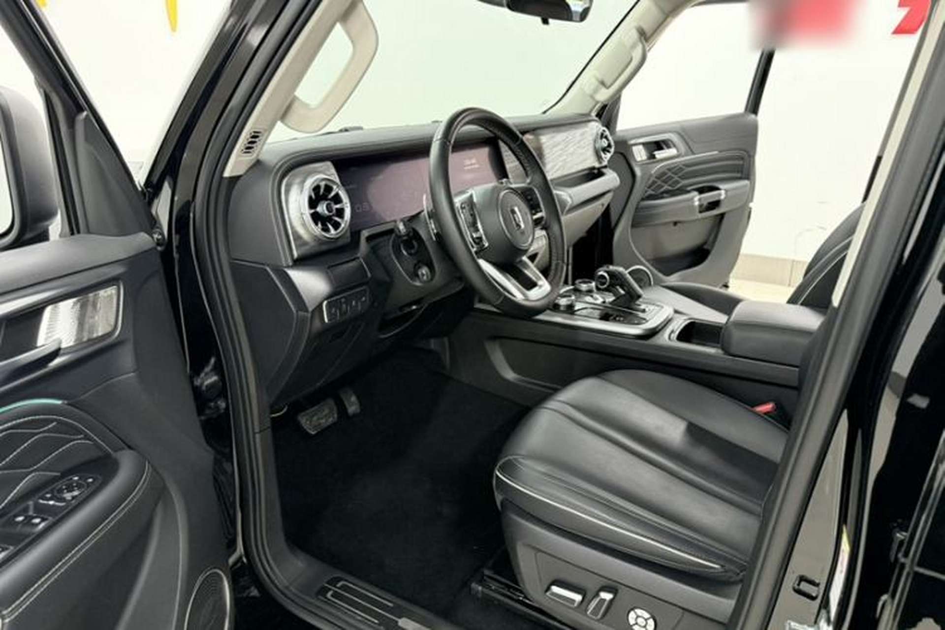 Used Tank 300 2024 2.0T Conqueror Left Front Seat