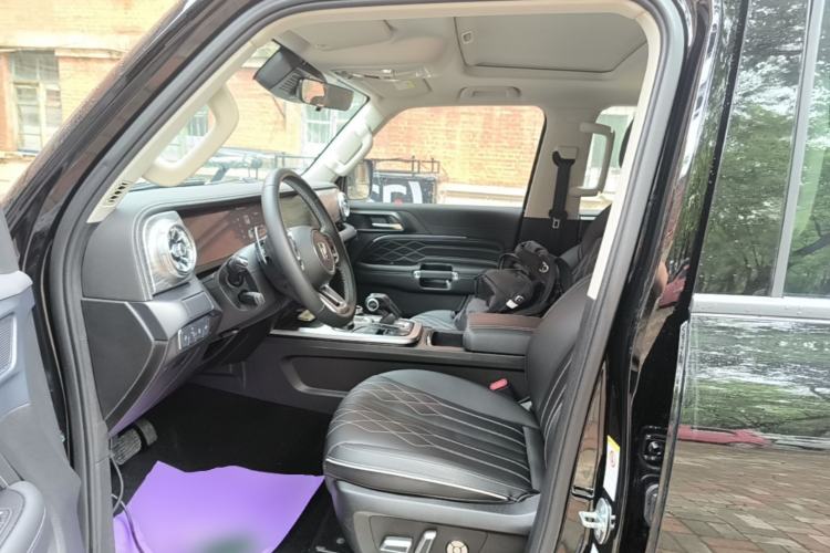 Used Tank 300 2024 2.0T Challenger Left Front Seat