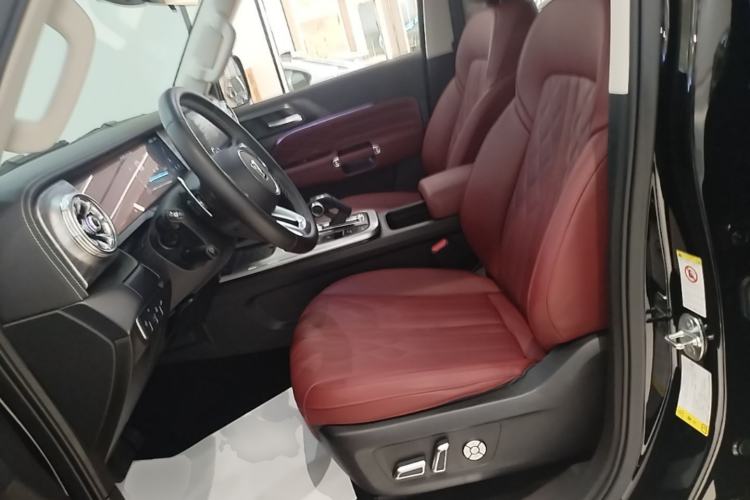 Used Tank 300 2024 2.0T Challenger Left Front Seat