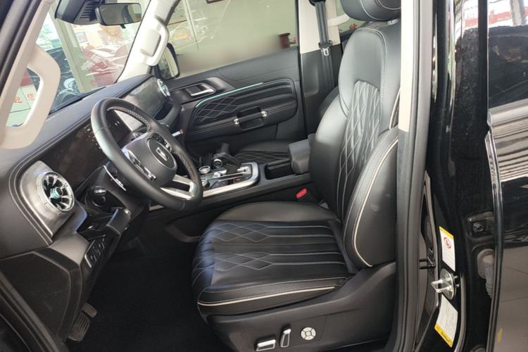 Used Tank 300 2024 2.0T Challenger Left Front Seat