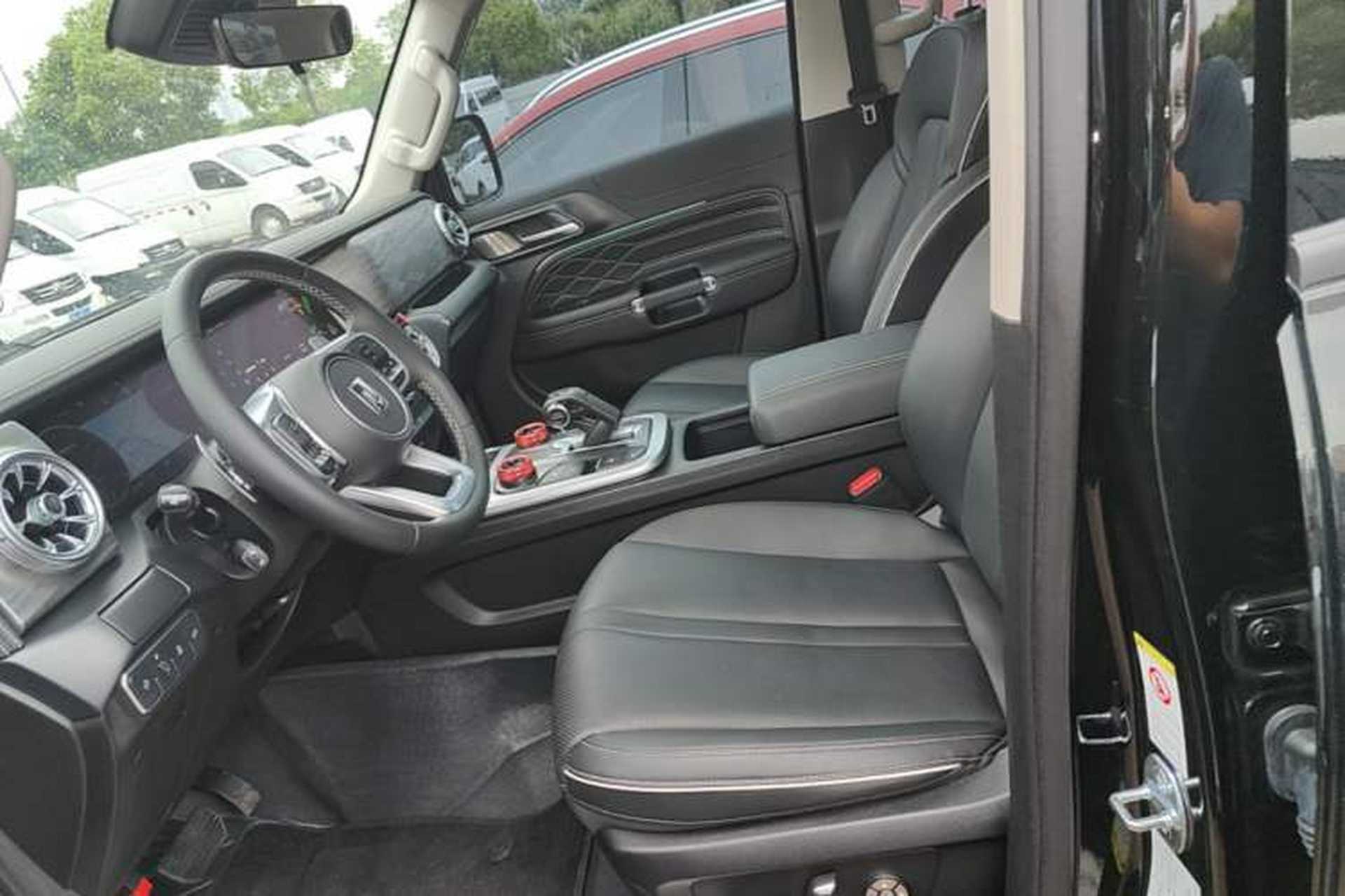 Used Tank 300 2024 2.0T Conqueror Left Front Seat