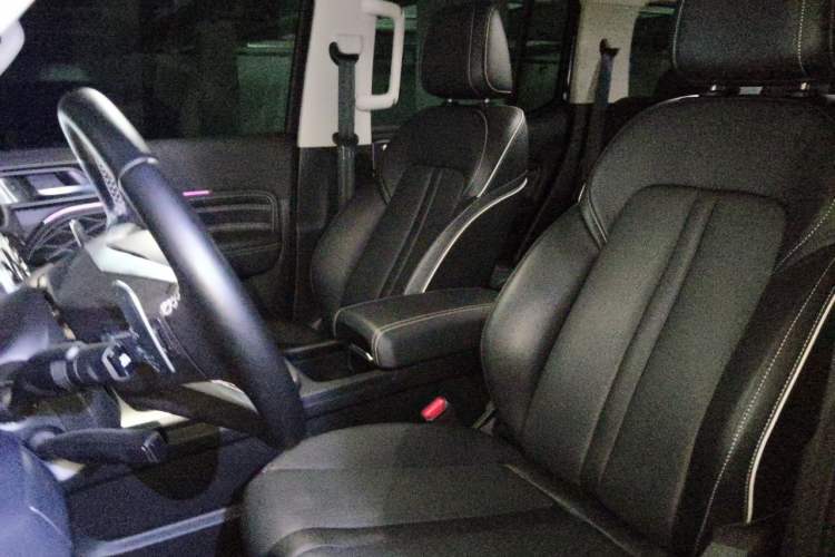 Used Tank 300 2024 2.0T Conqueror Left Front Seat