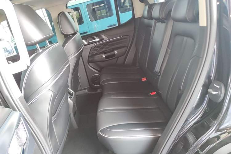 Used Tank 300 2024 2.0T Conqueror Left Rear Seat