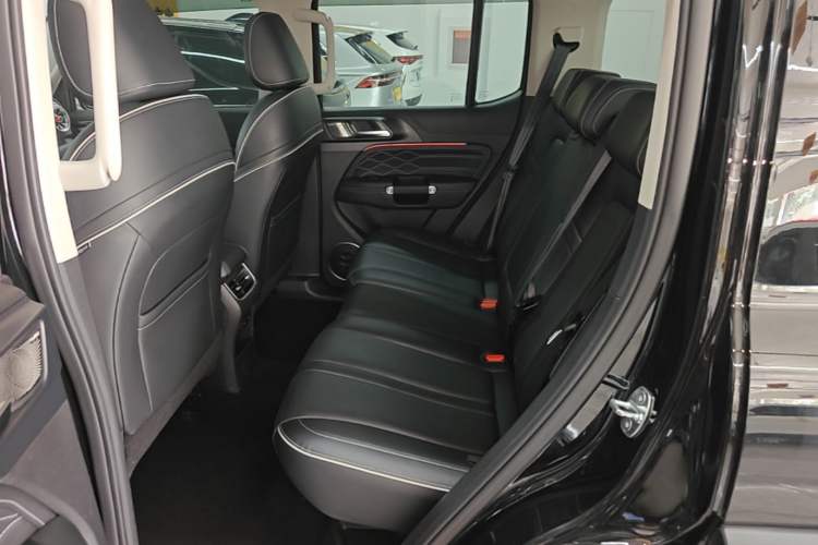 Used Tank 300 2024 2.0T Conqueror Left Rear Seat