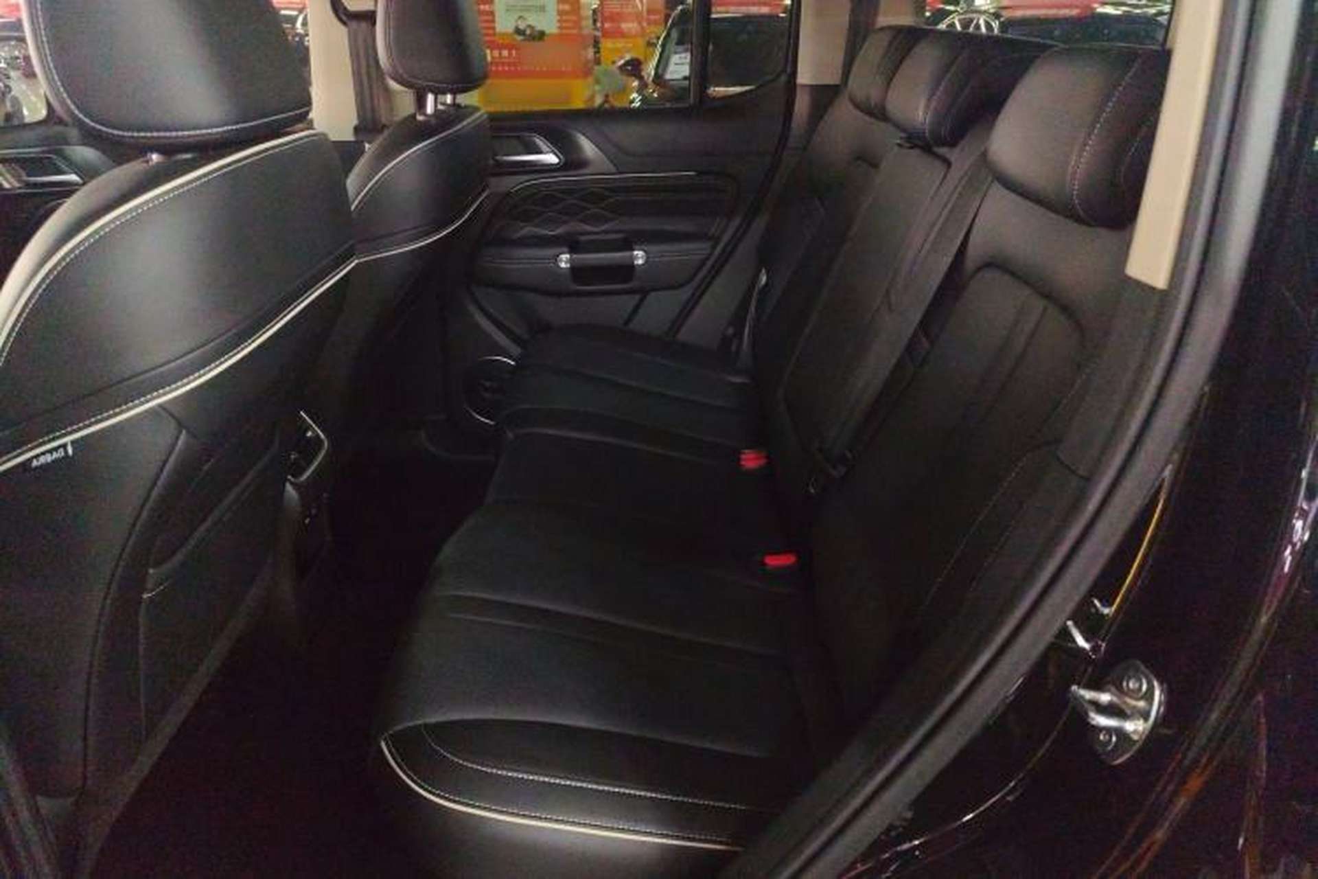 Used Tank 300 2024 2.0T Conqueror Left Rear Seat