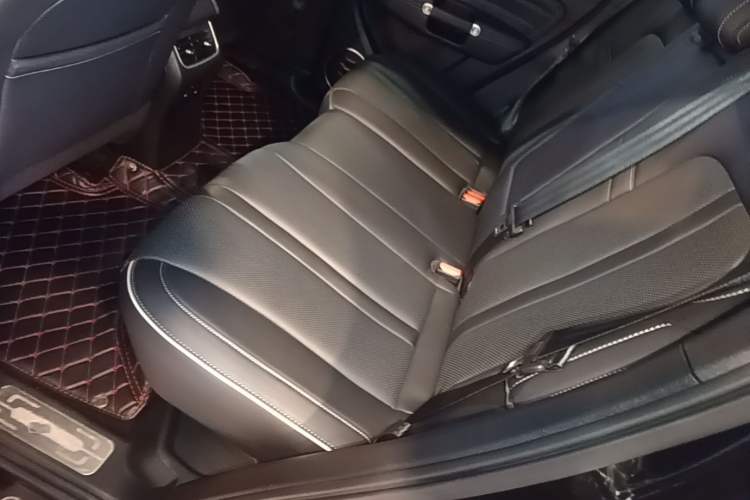 Used Tank 300 2024 2.0T Conqueror Left Rear Seat