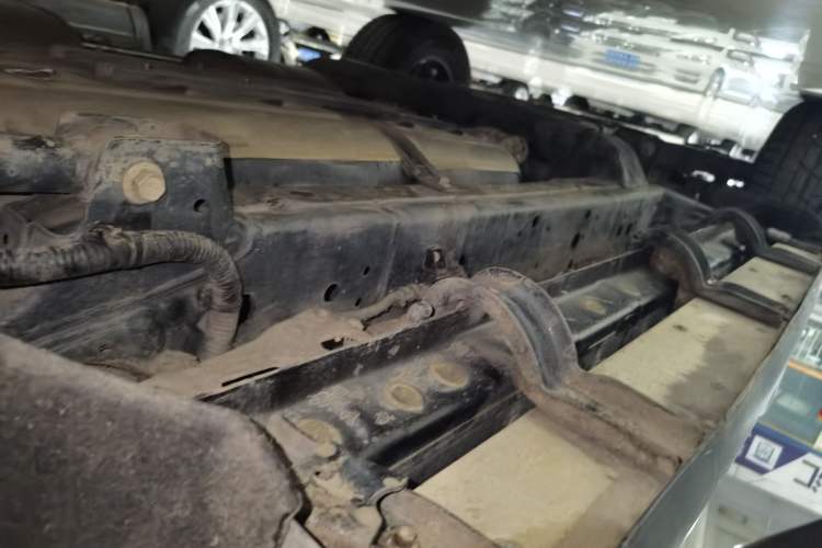 Used Tank 300 2024 2.0T Conqueror Left Side Sill