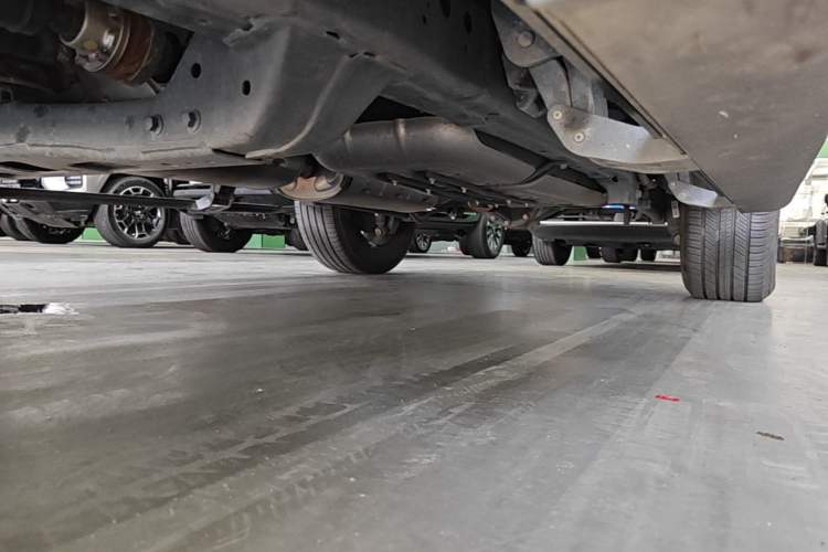 Used Tank 300 2024 2.0T Crosser Left Side Sill