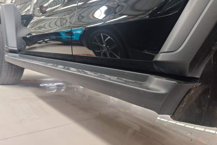 Used Tank 300 2024 2.0T Conqueror Left Side Sill