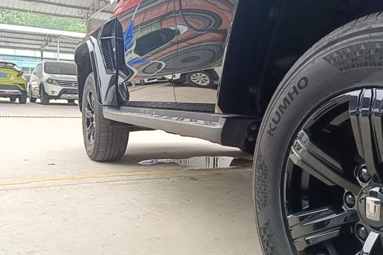 Used Tank 300 2024 2.0T Conqueror Left Side Sill