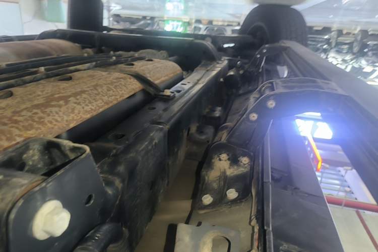 Used Tank 300 2024 2.0T Crosser Left Side Sill