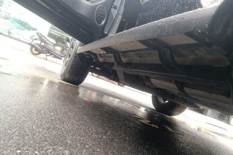 Used Tank 300 2024 2.0T Conqueror Left Side Sill