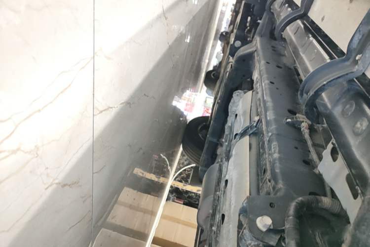 Used Tank 300 2024 2.0T Conqueror Left Side Sill