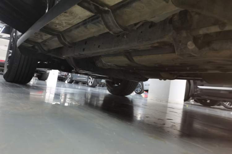 Used Tank 300 2024 2.0T Conqueror Left Side Sill