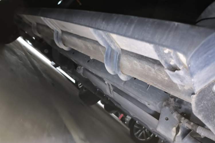 Used Tank 300 2024 2.0T Conqueror Left Side Sill