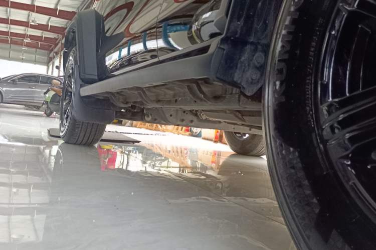 Used Tank 300 2024 2.0T Challenger Left Side Sill