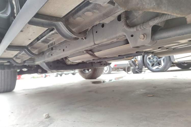 Used Tank 300 2024 2.0T Conqueror Left Side Sill