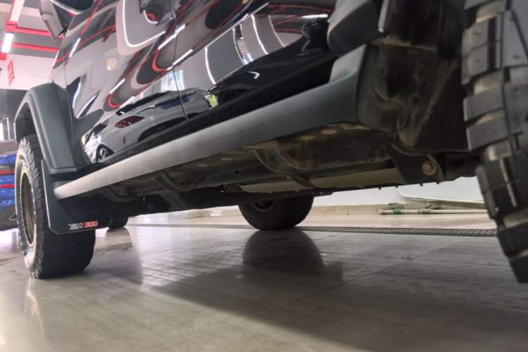 Used Tank 300 2024 2.0T Conqueror Left Side Sill