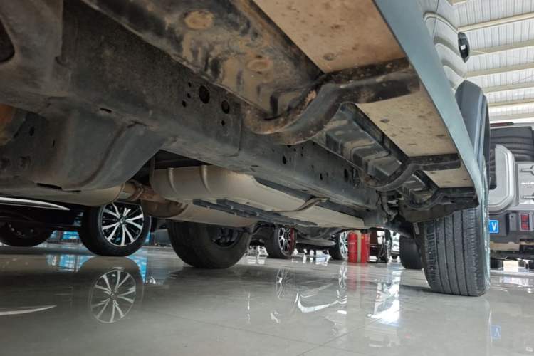 Used Tank 300 2024 2.0T Challenger Left Side Sill