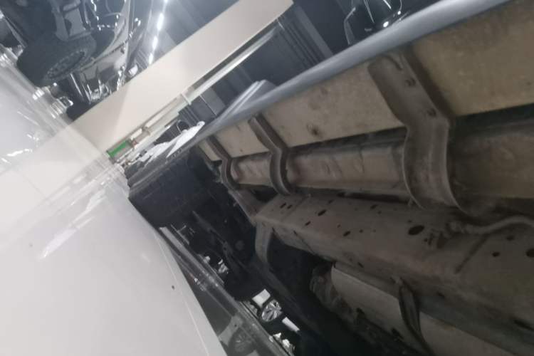 Used Tank 300 2024 2.0T Conqueror Left Side Sill